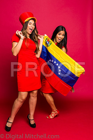 309-4 Girls on Yellow n Red