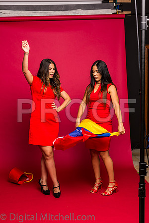 323-4 Girls on Yellow n Red