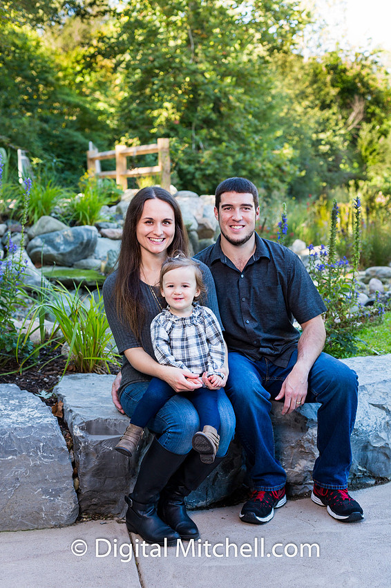 image of mother and father and child for Fall Pictures