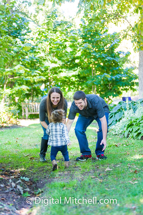 picture of family fall photo session