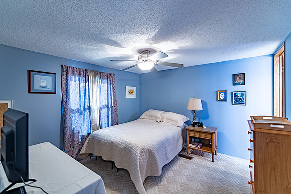 61-30906 Oaksprings-HDR
