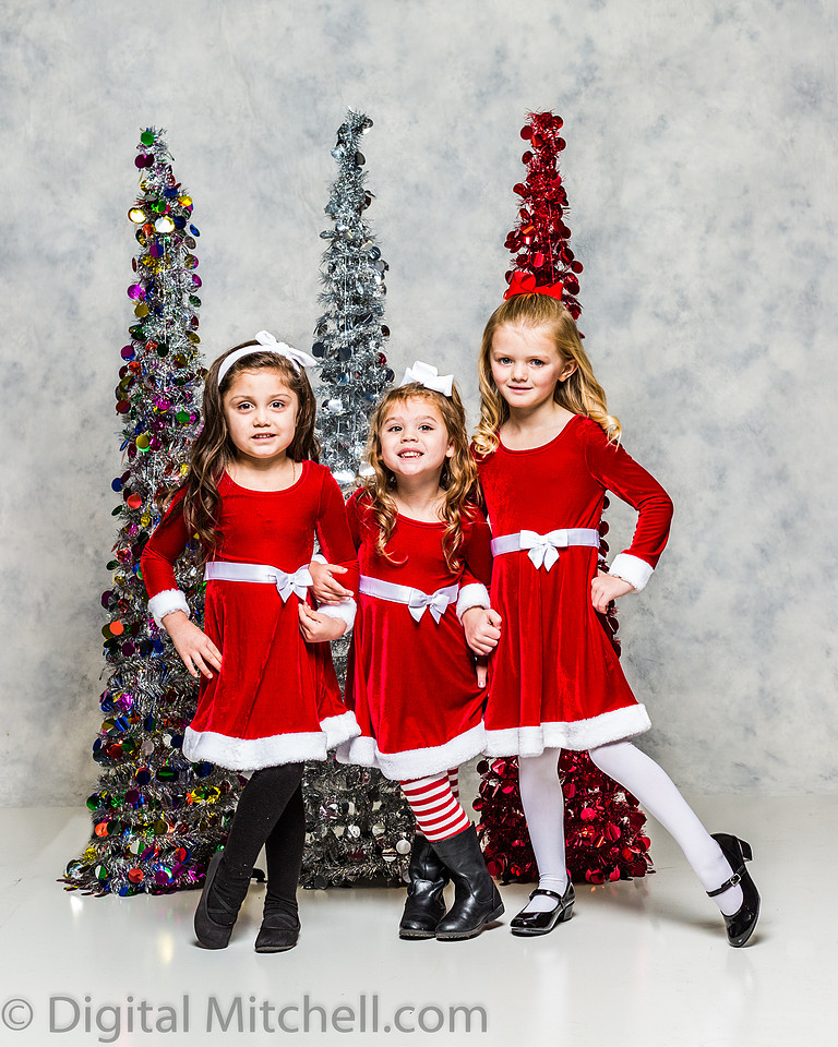 image of little girls in Christmas dresses