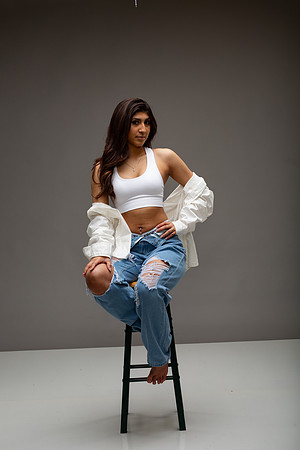 57-Natalie White Shirt Ripped Jeans