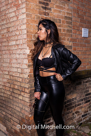 99-Rocker Girls