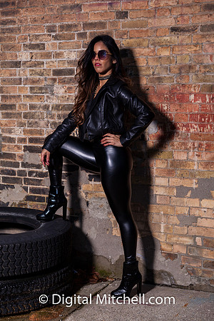 110-Rocker Girls
