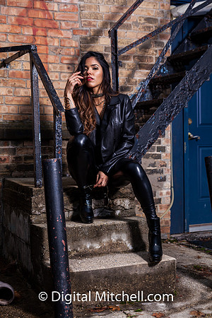 28-Rocker Girls