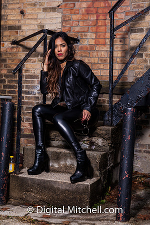 56-Rocker Girls