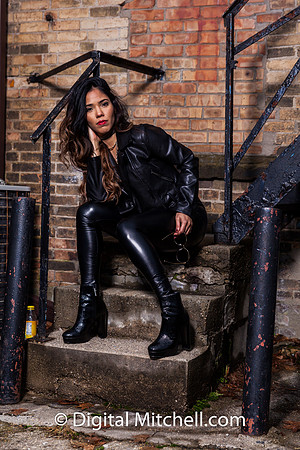 57-Rocker Girls