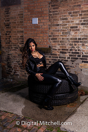 64-Rocker Girls