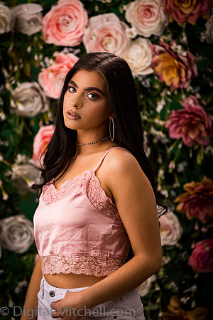 34-Brianne Flower Wall
