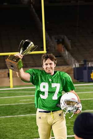 228-ND InterHall Football 2021
