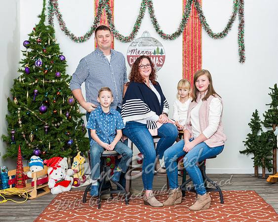 6-Morris_Lauren and Jimmy Xmas 2020