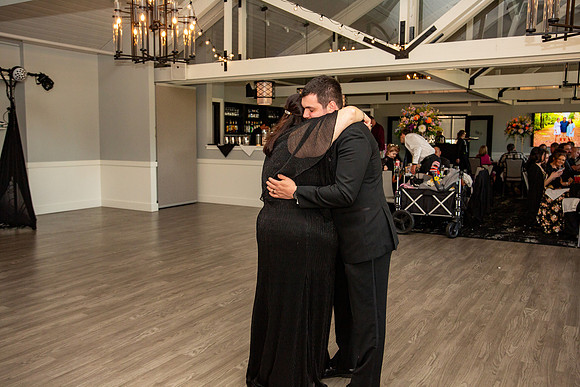 1245-DeMont_Lauren and Joseph Markiewicz