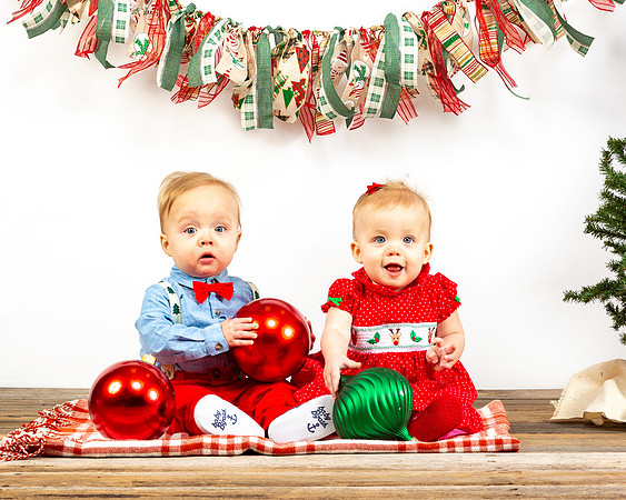 27-Scarlett and Henry