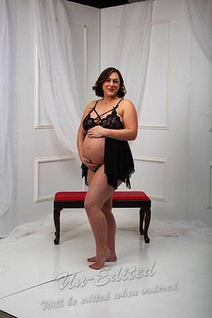 27-Michelle Wesley Maternity