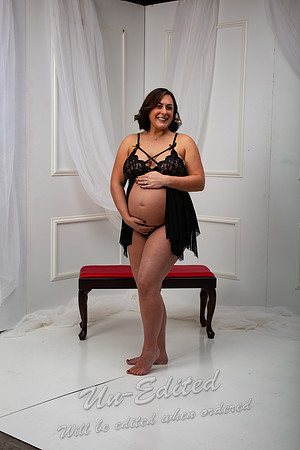 29-Michelle Wesley Maternity