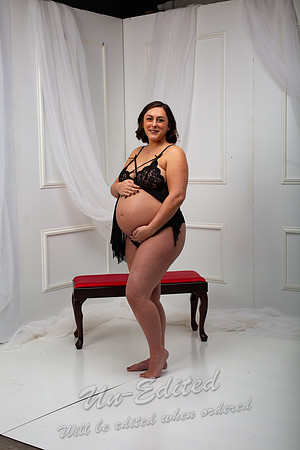 32-Michelle Wesley Maternity