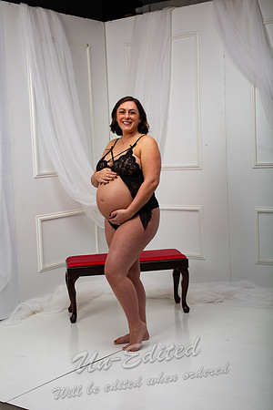 42-Michelle Wesley Maternity