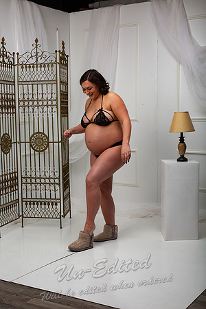 59-Michelle Wesley Maternity