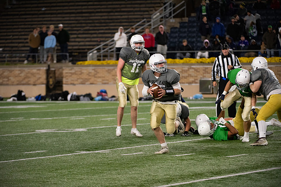 154-ND InterHall Football 2021