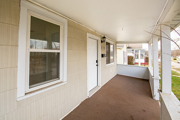 76-128 E Oakside-SB-HDR