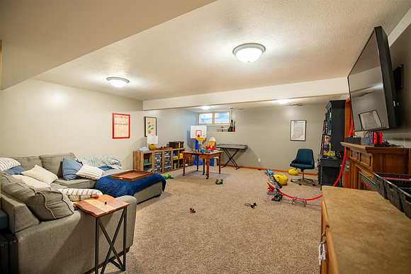 161-22885 Stonebrier-HDR