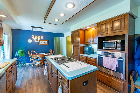 206-55816 Willowbend-HDR