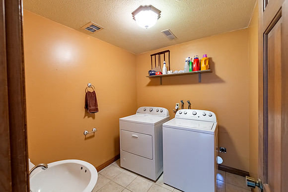 196-55816 Willowbend-HDR