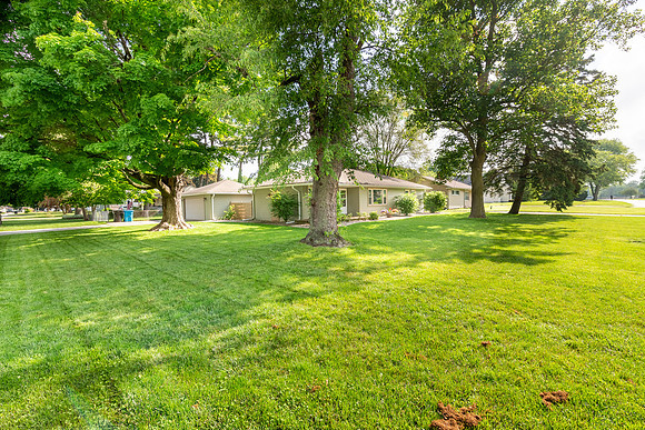 137-19619 Arlington Ave-HDR