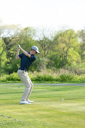 280-Hunter Golf Match