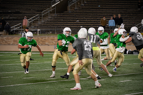128-ND InterHall Football 2021