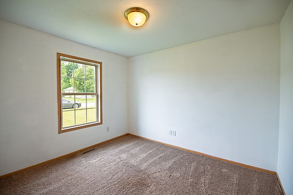 295-30623 Swede Dr-HDR