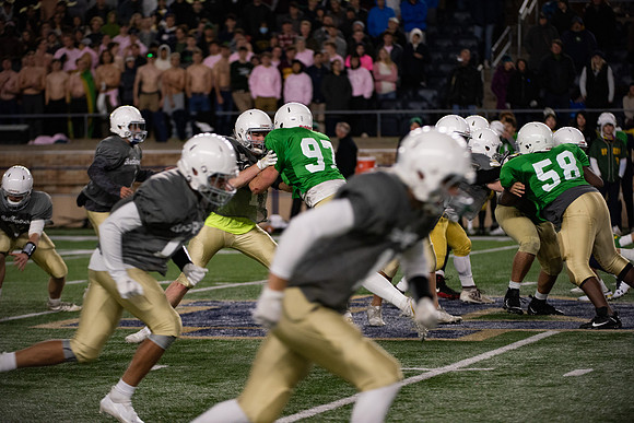 146-ND InterHall Football 2021