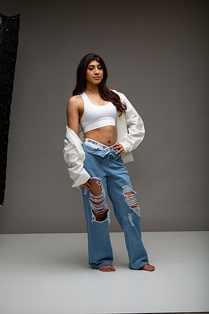 23-Natalie White Shirt Ripped Jeans