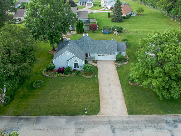 211-22885 Stonebrier-HDR