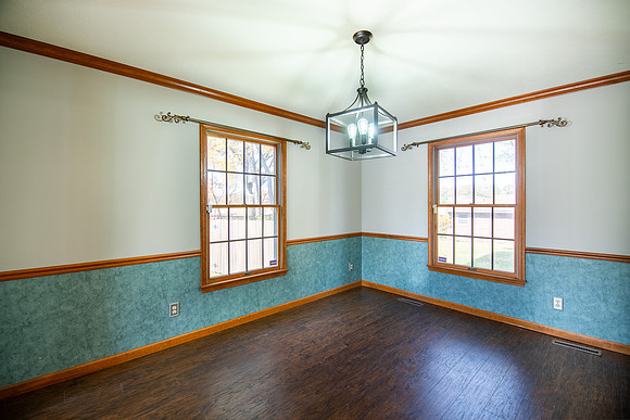 146-50531 Weeping Willow West-HDR
