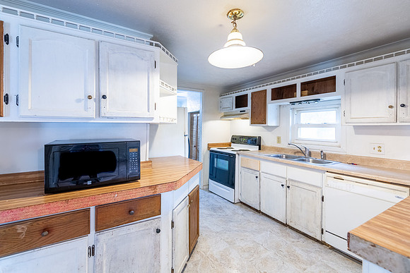 11-2708 Paul st-HDR