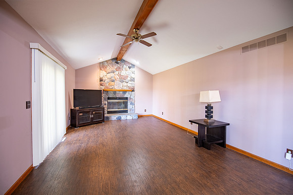 101-50531 Weeping Willow West-HDR