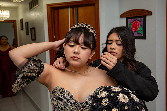 117-Ianna Hernandez