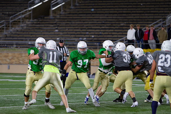 423-ND InterHall Football 2021