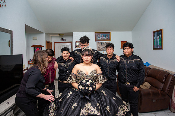 106-Ianna Hernandez