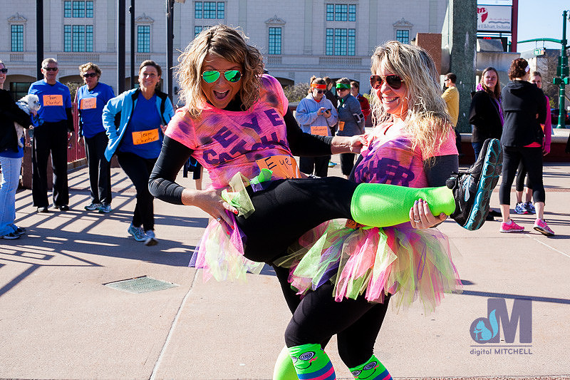 Image of Elkhart Amazing Race 2014 racers having fun