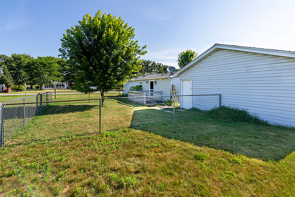 106-30906 Oaksprings-HDR