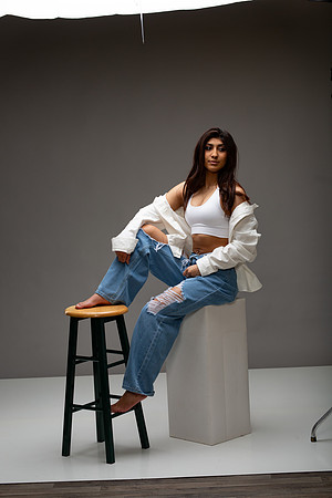 97-Natalie White Shirt Ripped Jeans