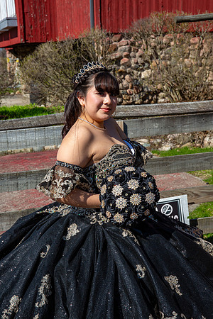219-Ianna Hernandez