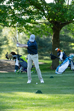 173-Hunter Golf Match