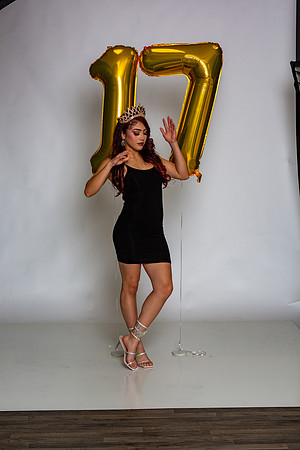 54-Kim 17 B-Day