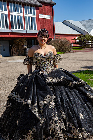 246-Ianna Hernandez