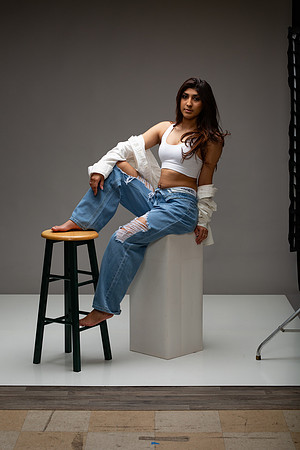 87-Natalie White Shirt Ripped Jeans