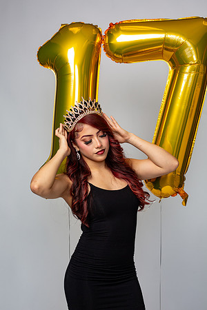 60-Kim 17 B-Day